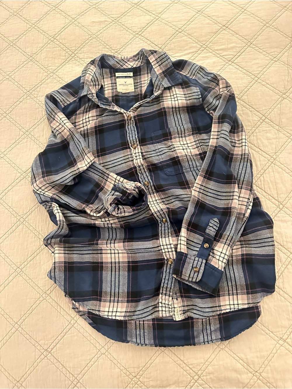 American Eagle Outfitters Blue and Pink Plaid Button-Up Shirt - boyfriend fit
